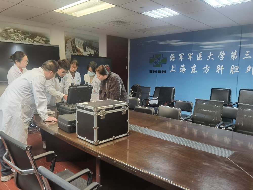 海軍軍醫(yī)大學(xué)第三附屬醫(yī)院采購(gòu)天研設(shè)備